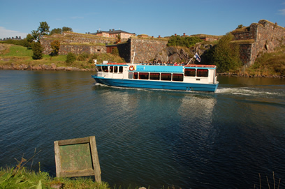 FERRY to suomelinna